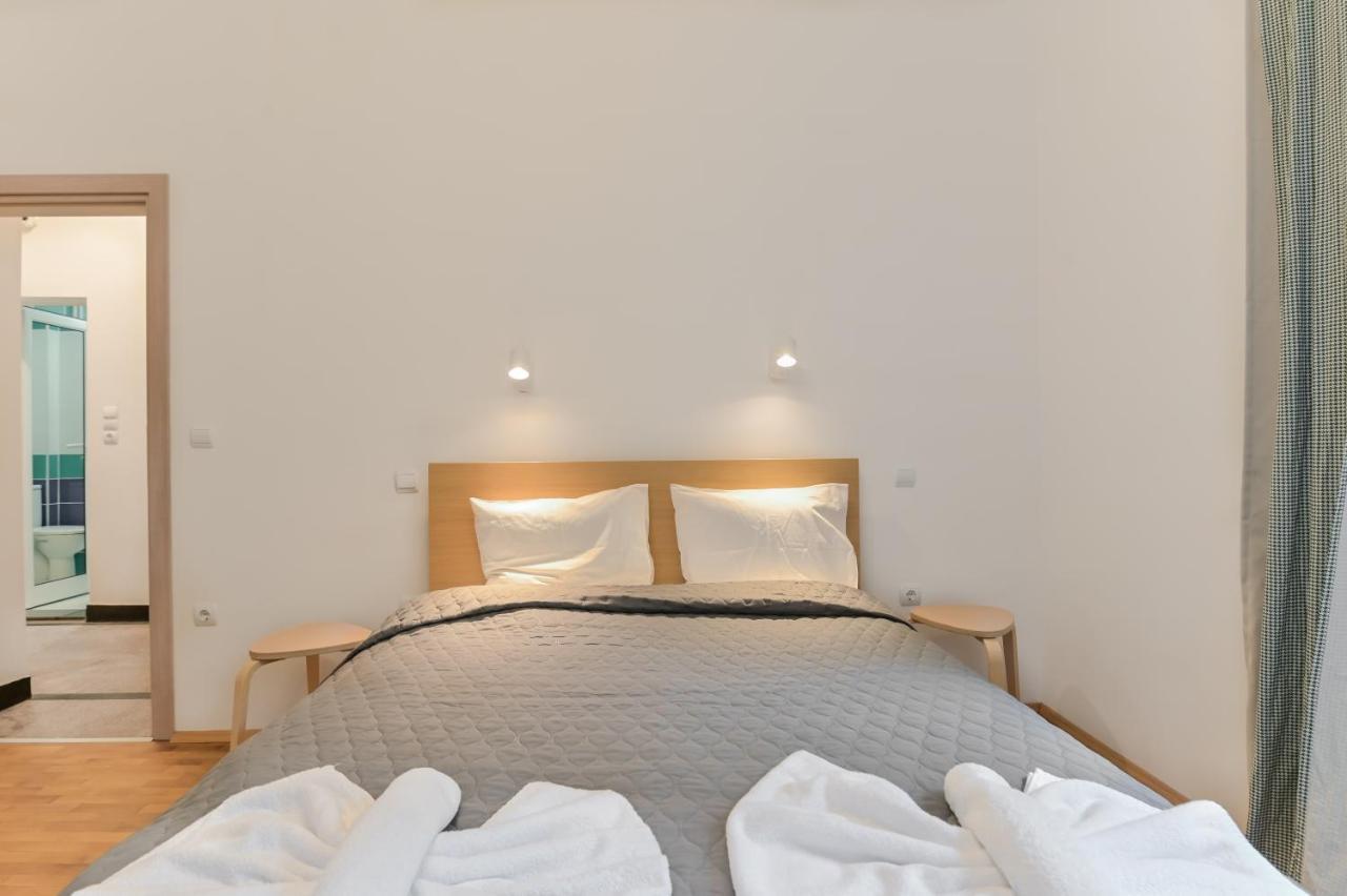 Bright Apartment In The Heart Of The City By Flat Mаnager โซเฟีย ภายนอก รูปภาพ